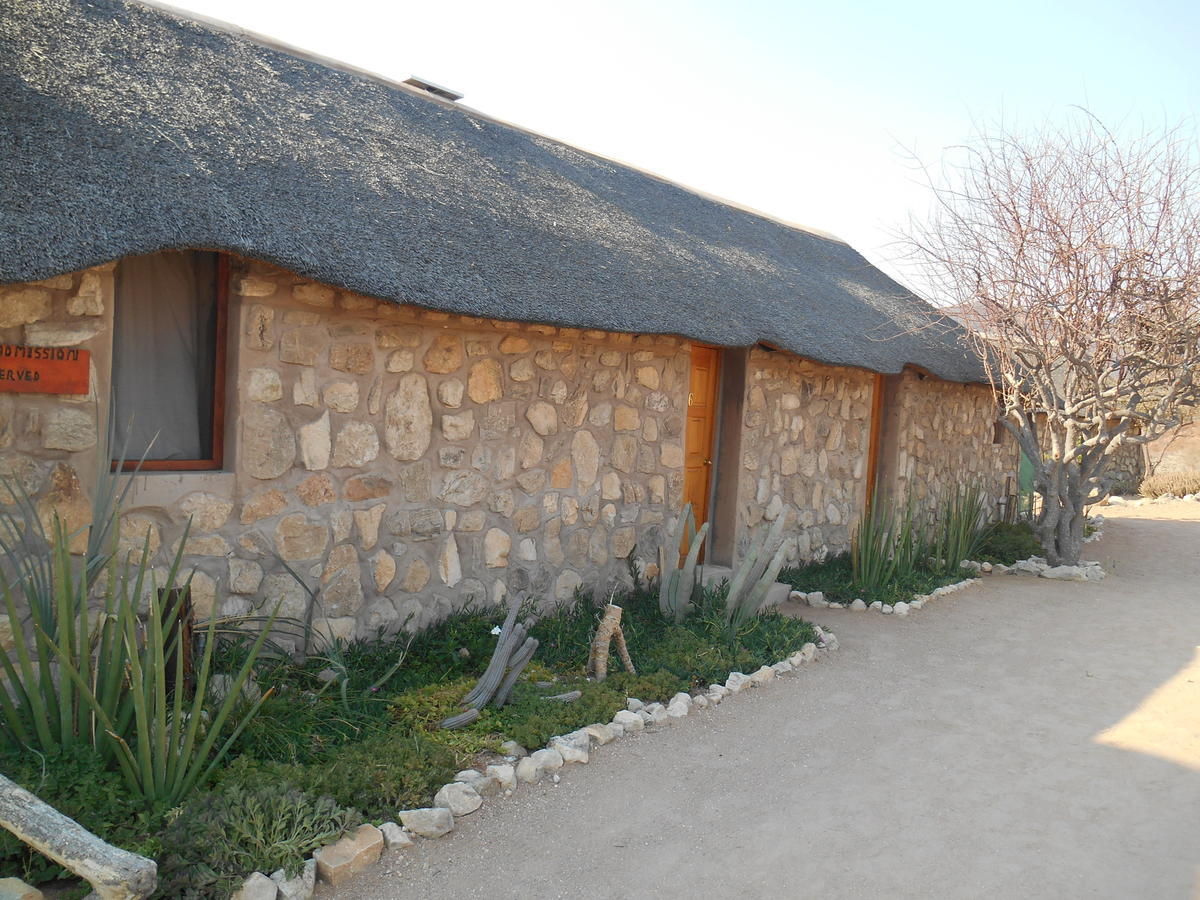 Kapika Waterfall Lodge Epupa Exterior foto